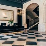 4-en-lobby-decor-style-art-boutique-hotel-sant-francesc-palma-590x332.jpg
