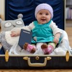 Traveling-With-Baby-8-Easy-Ways-to-Keep-Your-Little-One-Amused-01-722x406-590x332.jpg